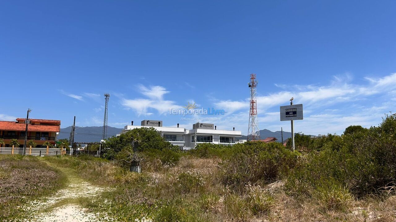 Apartamento para aluguel de temporada em Palhoça (Praia do Sonho)