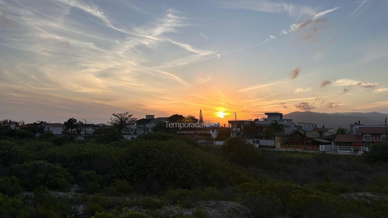 Apartamento para aluguel de temporada em Palhoça (Praia do Sonho)