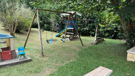 Beautiful farm for seasonal rental in Juquitiba