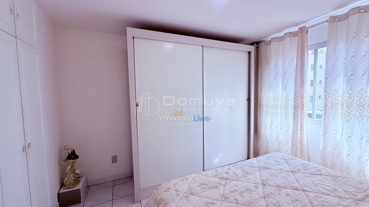 Apartamento para aluguel de temporada em Balneário Camboriú (Praia Central)