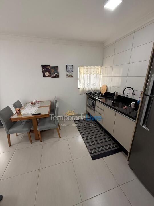 Apartamento para aluguel de temporada em Florianopolis (Praia dos Ingleses)