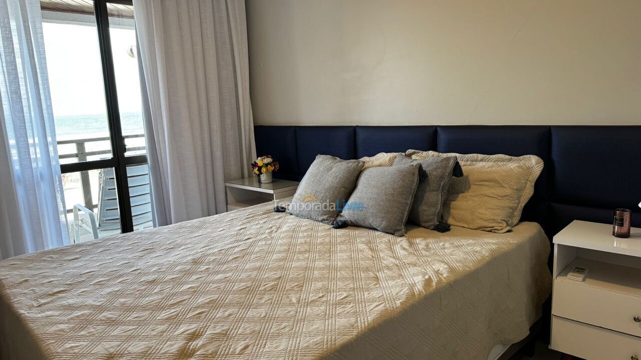 Apartamento para aluguel de temporada em Itapema (Meia Praia)