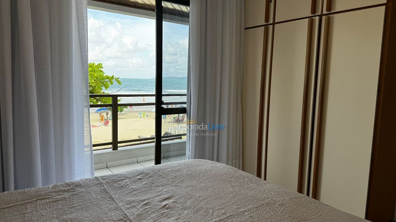 Apartamento para aluguel de temporada em Itapema (Meia Praia)