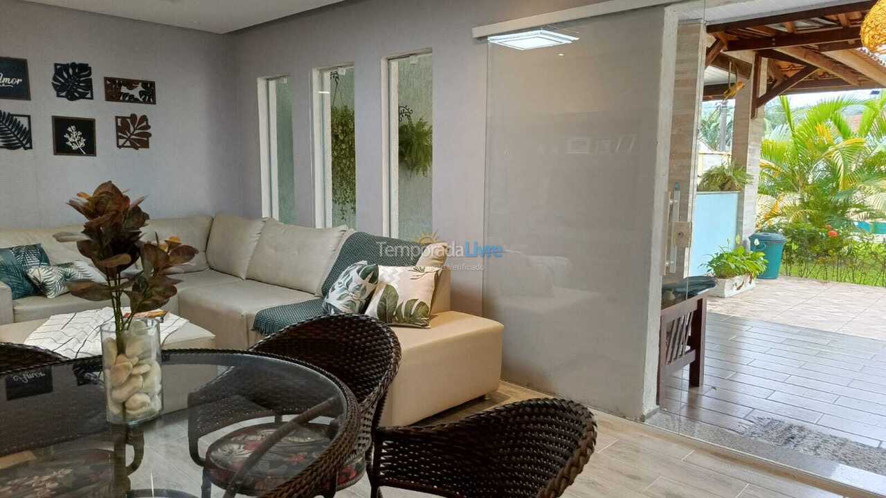 Casa para alquiler de vacaciones em Caraguatatuba (Rio do Ouro)