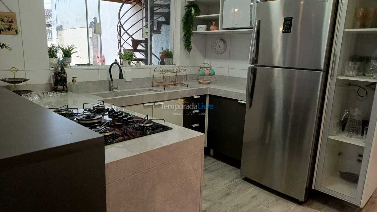 Casa para alquiler de vacaciones em Caraguatatuba (Rio do Ouro)