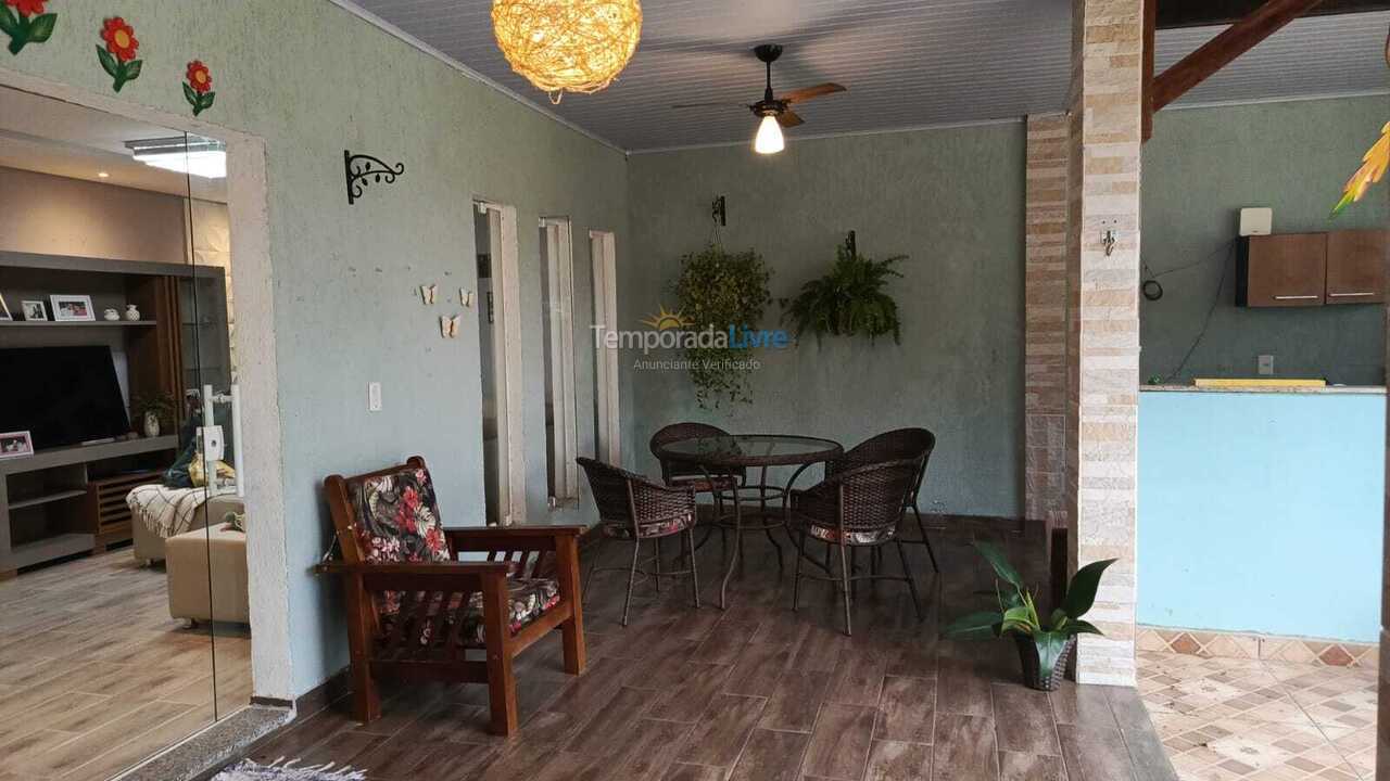 Casa para alquiler de vacaciones em Caraguatatuba (Rio do Ouro)