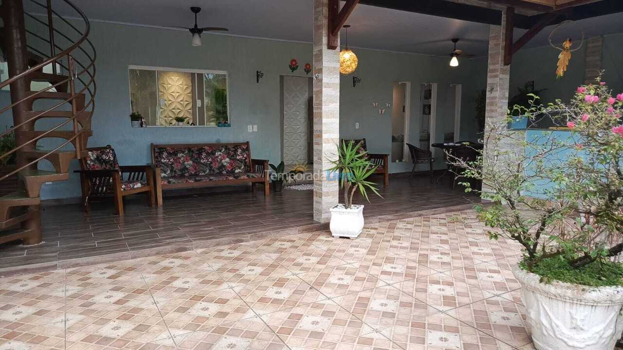 Casa para alquiler de vacaciones em Caraguatatuba (Rio do Ouro)