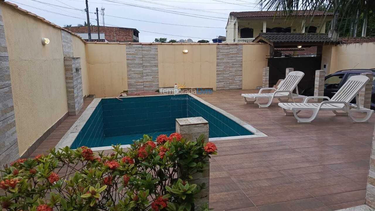 Casa para alquiler de vacaciones em Caraguatatuba (Rio do Ouro)