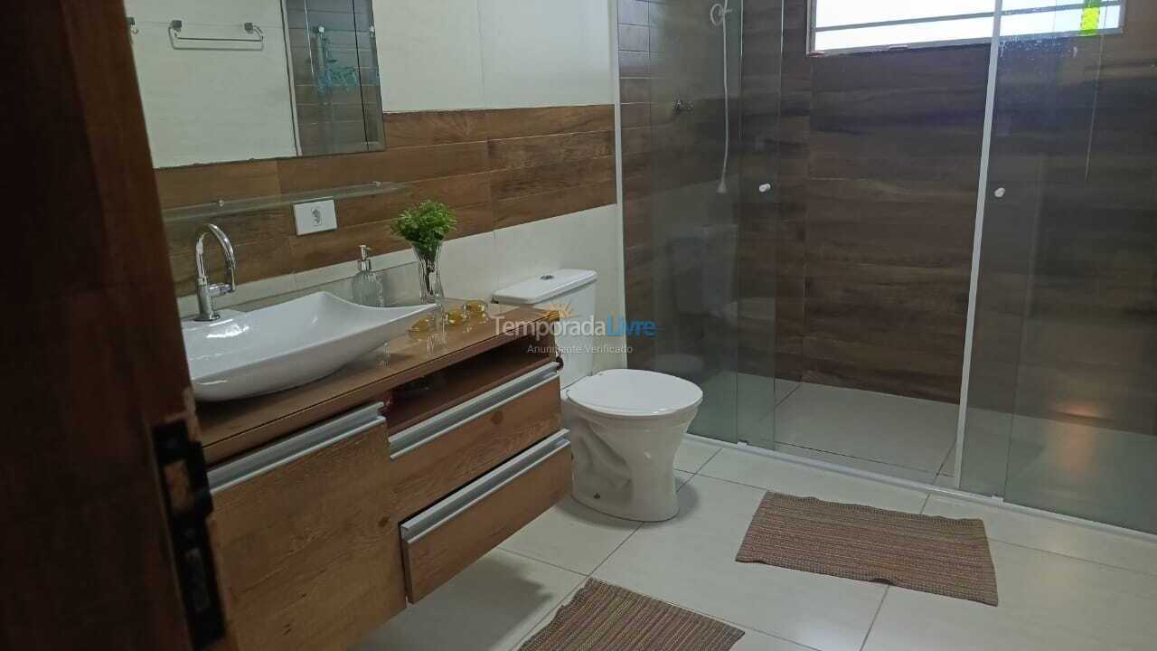 Casa para alquiler de vacaciones em Caraguatatuba (Rio do Ouro)