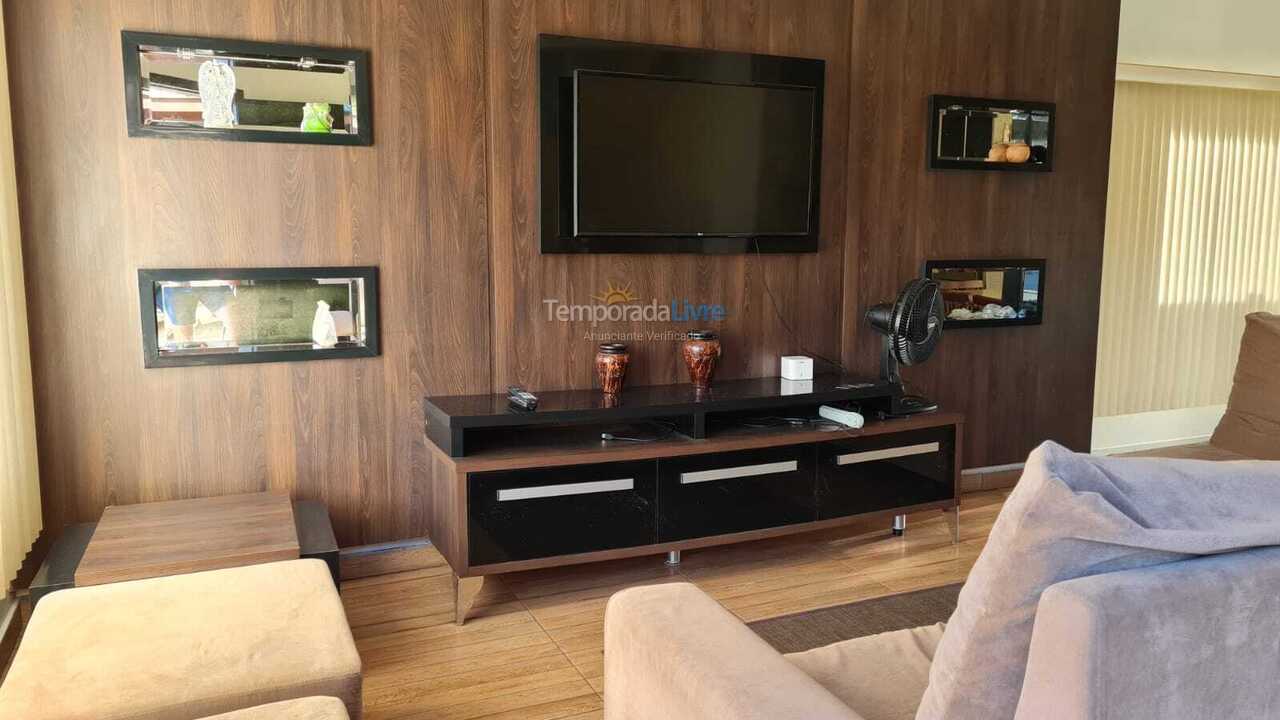 Casa para aluguel de temporada em São Francisco do Sul (Ubatuba)