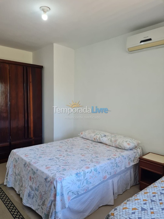 Casa para aluguel de temporada em São Francisco do Sul (Ubatuba)