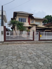 Casa para alugar em São Francisco do Sul - Ubatuba
