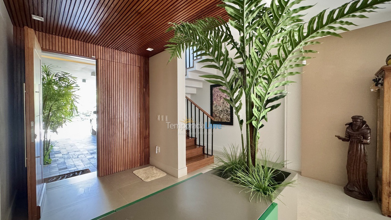 Casa para alquiler de vacaciones em Florianopolis (Jurerê)