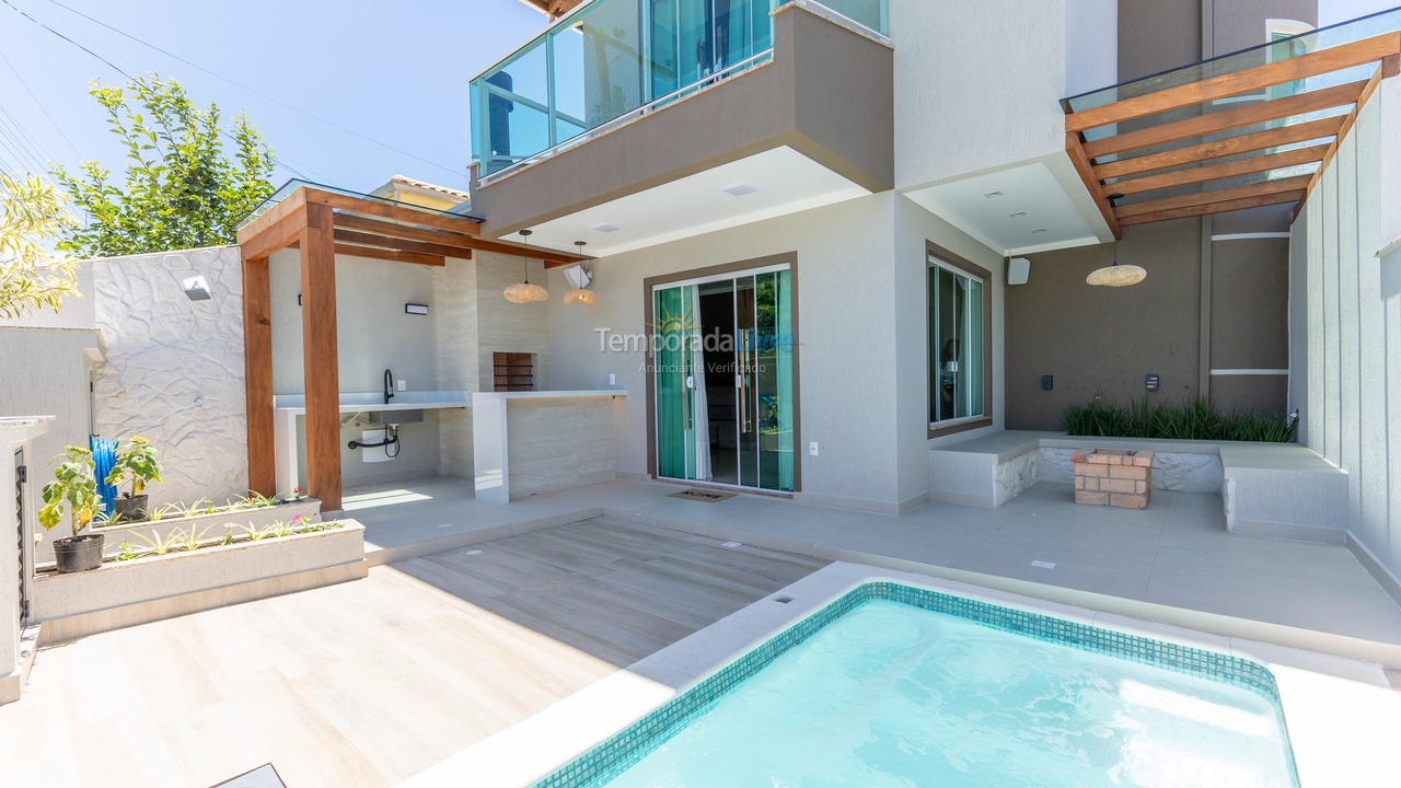 House for vacation rental in Bombinhas (Praia de Zimbros)