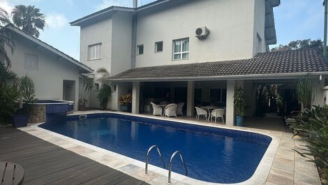 Casa de Alto Padrão na Riviera @aluguel.riviera