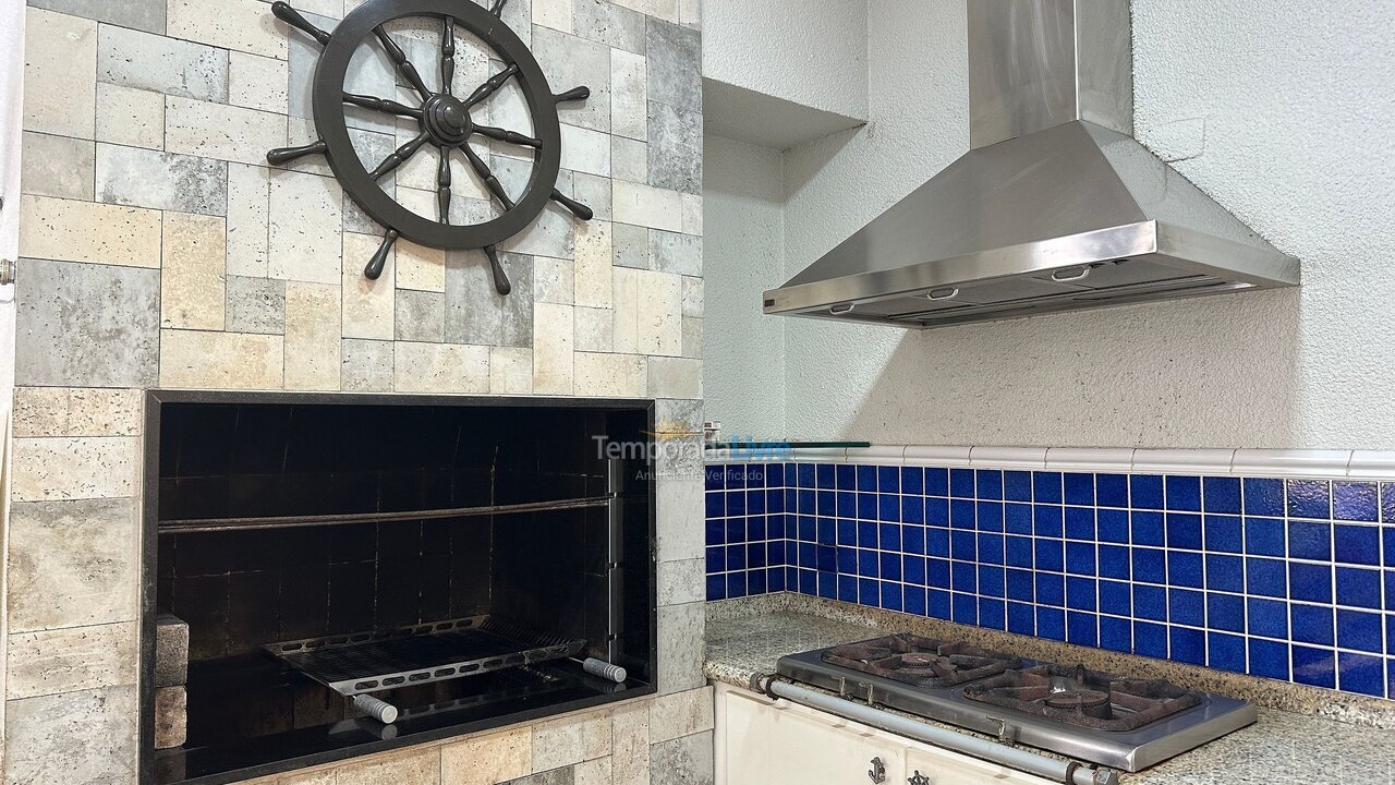 Chácara / sítio para aluguel de temporada em Bertioga (Riviera de São Lourenço)