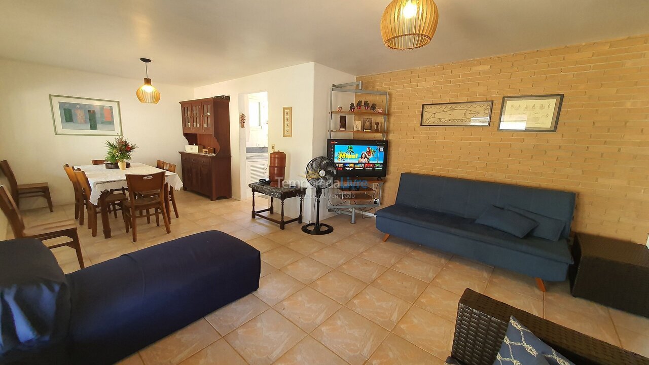 Casa para aluguel de temporada em Ubatuba (Itamambuca)