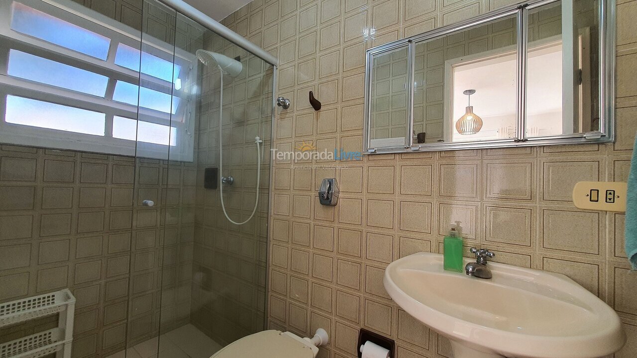 Casa para aluguel de temporada em Ubatuba (Itamambuca)