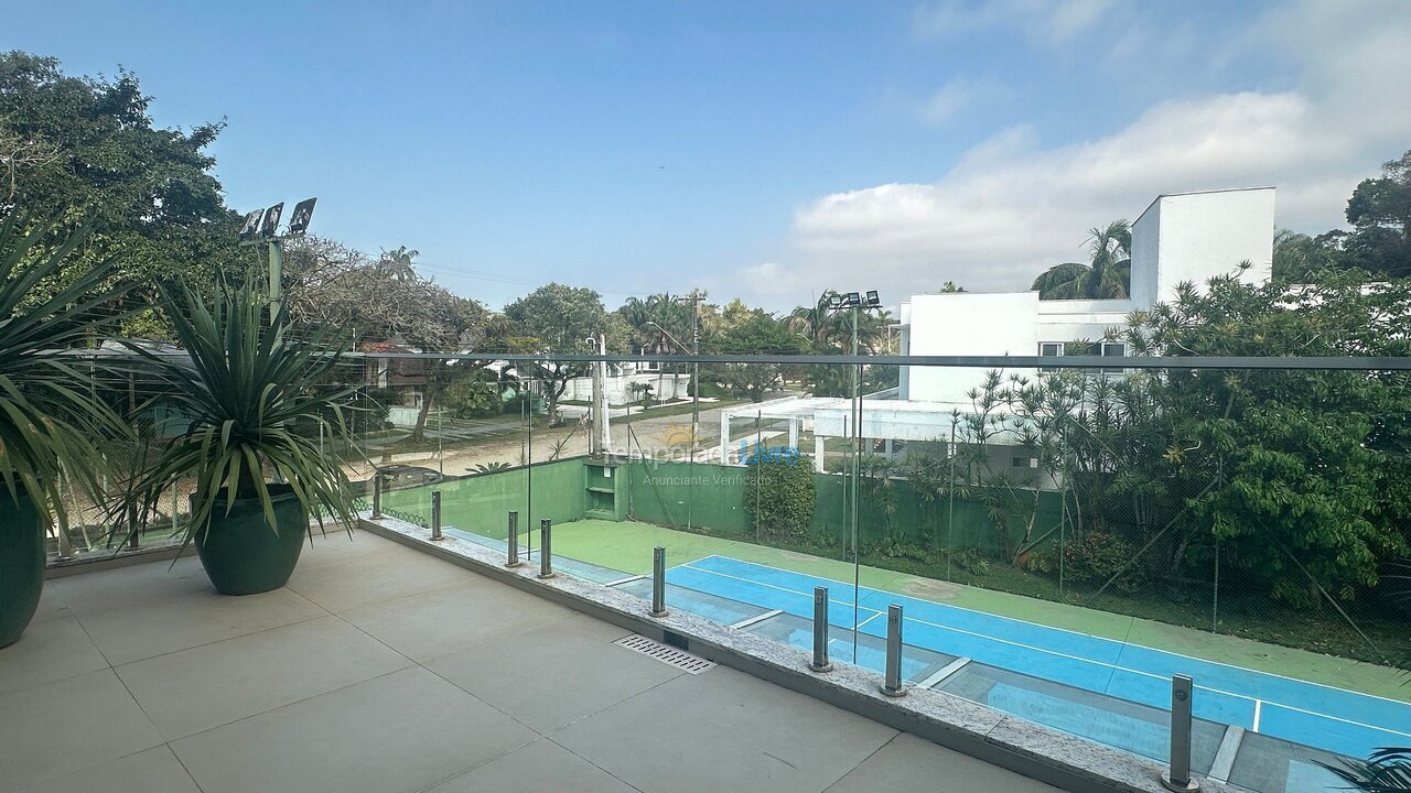 Chácara / sítio para aluguel de temporada em Bertioga (Riviera de São Lourenço)