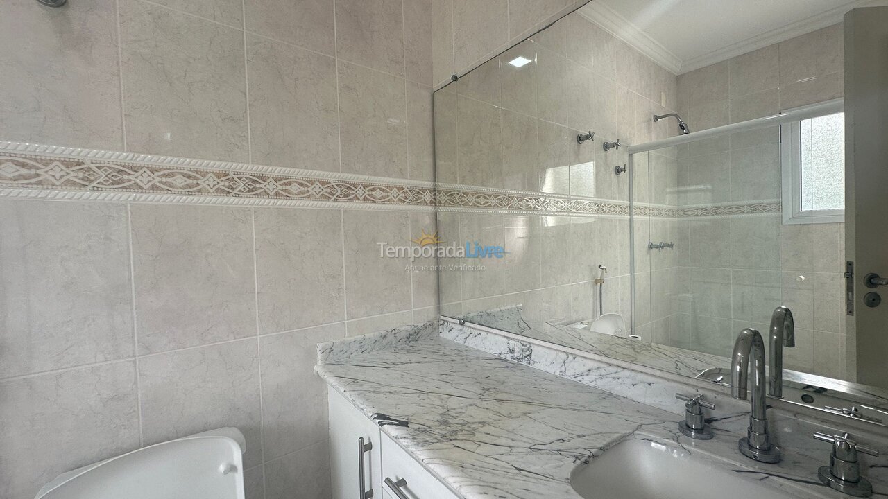 Chácara / sítio para aluguel de temporada em Bertioga (Riviera de São Lourenço)