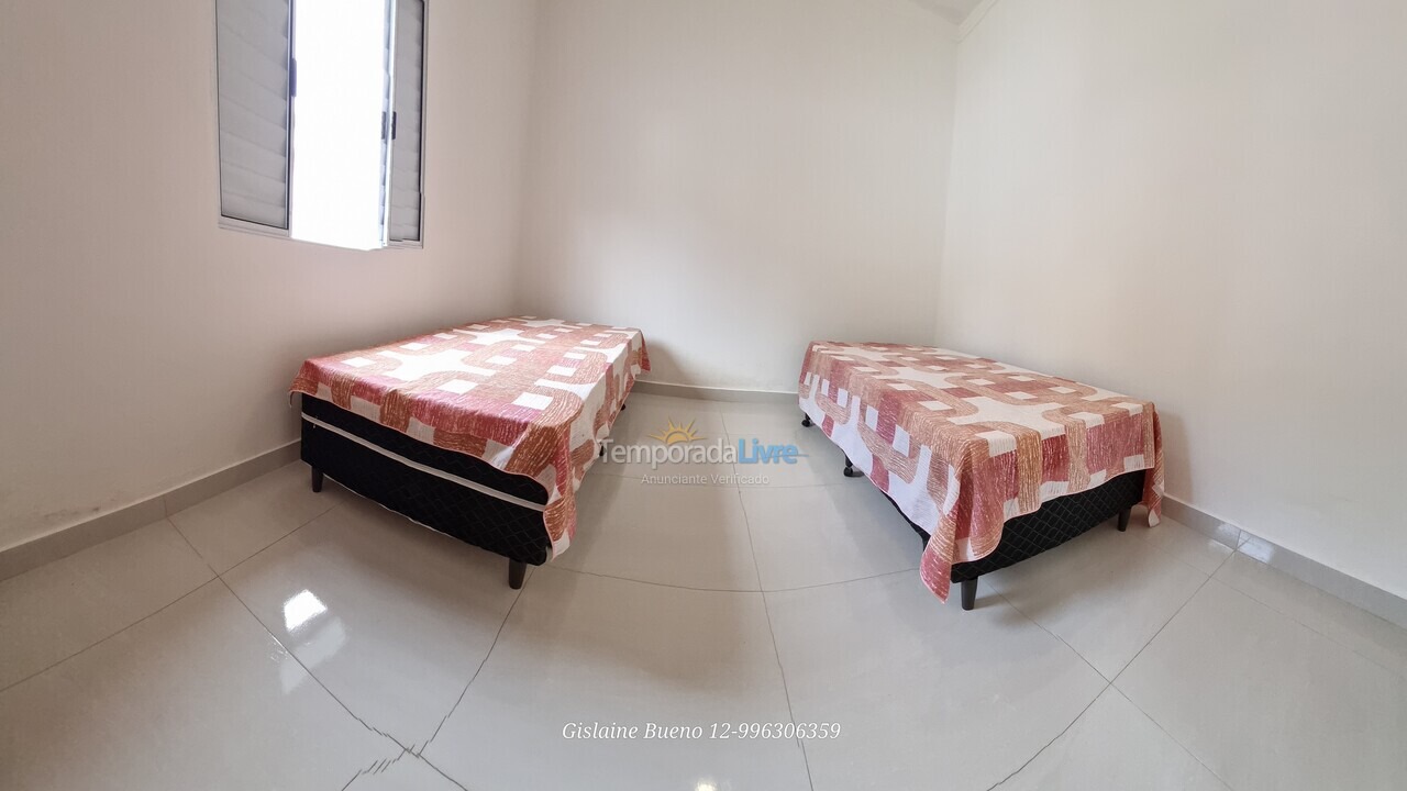 Casa para alquiler de vacaciones em Ubatuba (Praia do Lázaro)