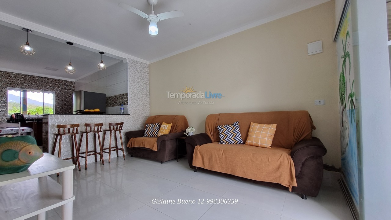 Casa para alquiler de vacaciones em Ubatuba (Praia do Lázaro)