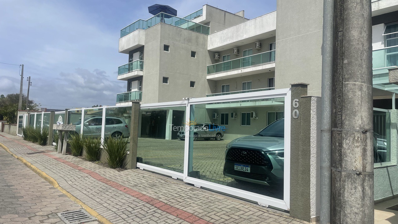 Apartamento para aluguel de temporada em Itapoá (Itapema do Norte)