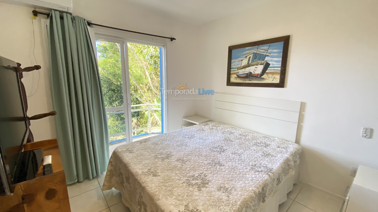 Casa para aluguel de temporada em Bombinhas (Praia Bombinhas)