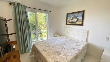 Apartamento em 4 Ilhas Bombinhas