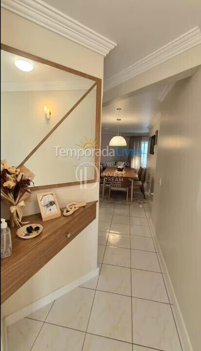 Apartamento para alquiler de vacaciones em Itapema (Meia Praia)