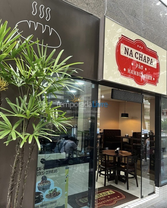 Apartamento para aluguel de temporada em Guarujá (Pitangueiras)