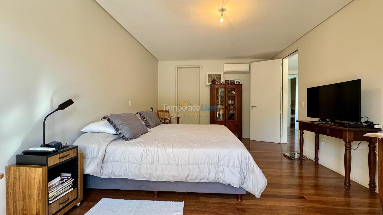 Casa para alquiler de vacaciones em Florianopolis (Jurerê)