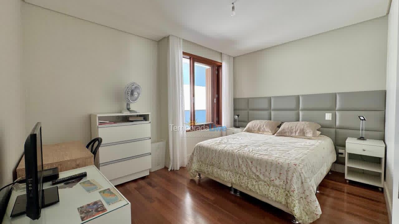 Casa para alquiler de vacaciones em Florianopolis (Jurerê)