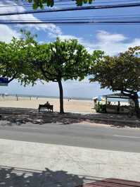 New Year's Eve 40 meters from the sand in Balneário Camboriú