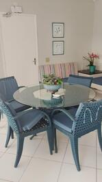 Casa grande com piscina para famílias até 30 pessoas.