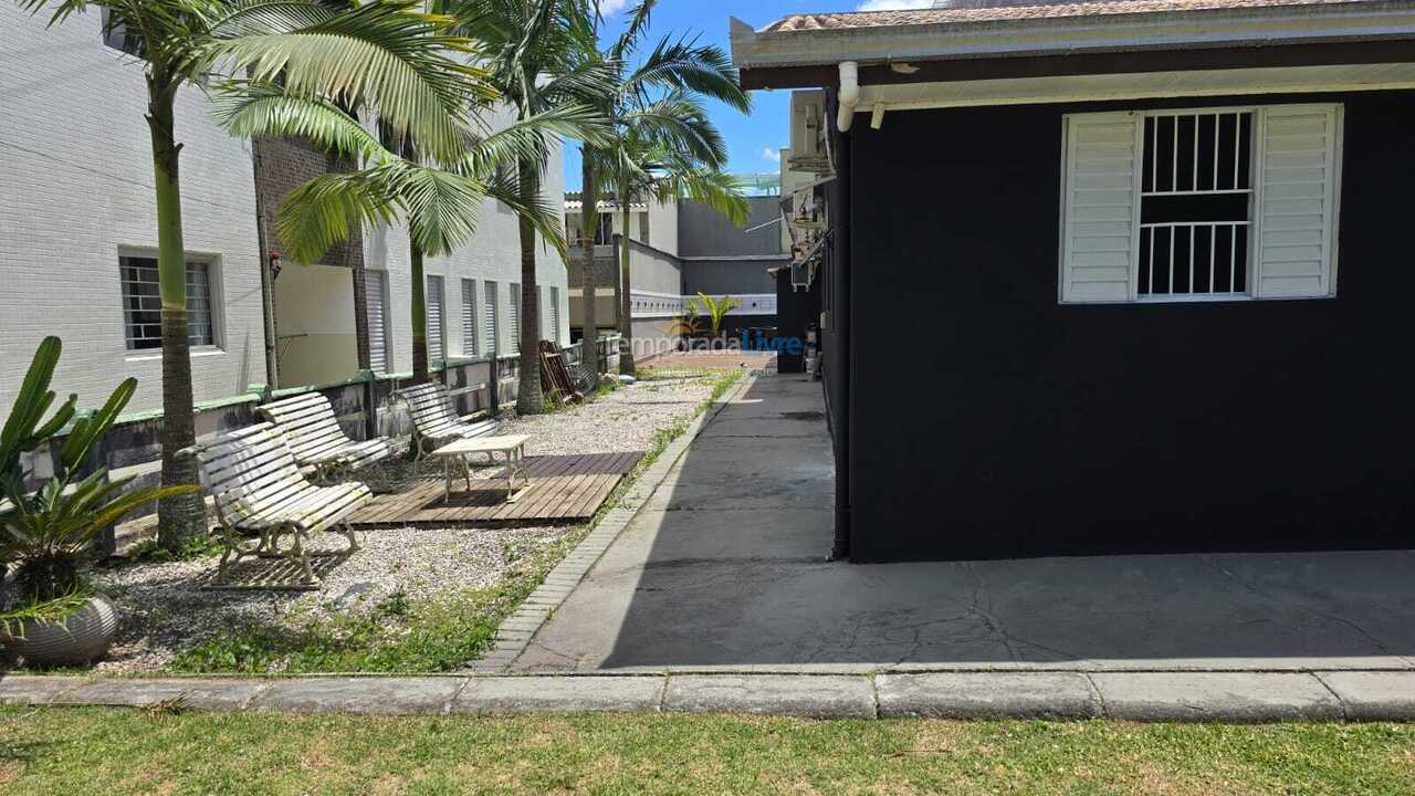 Casa para aluguel de temporada em Guaratuba (Praia Central)