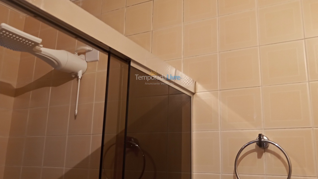 Apartamento para aluguel de temporada em Guarujá (Enseada)