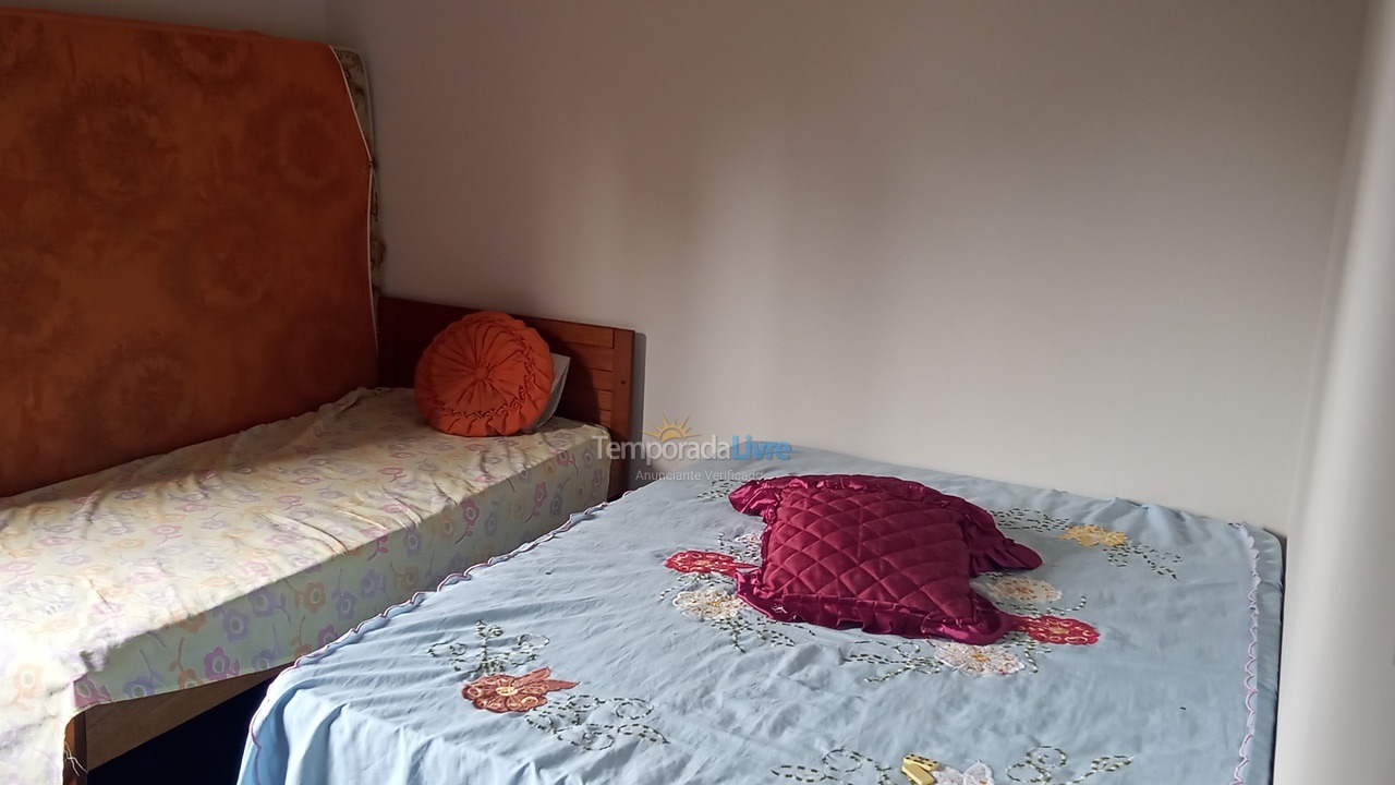 Apartamento para aluguel de temporada em Guarujá (Enseada)