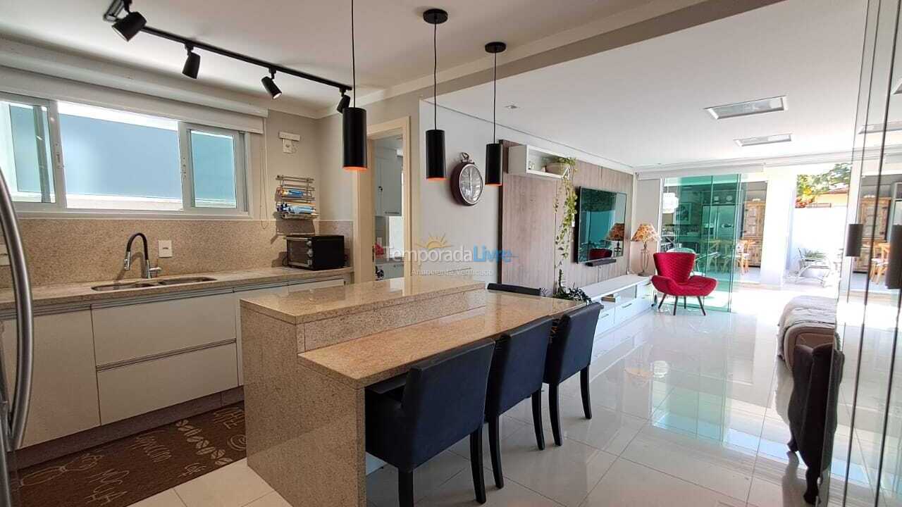 House for vacation rental in Florianopolis (Jurerê Internacional)