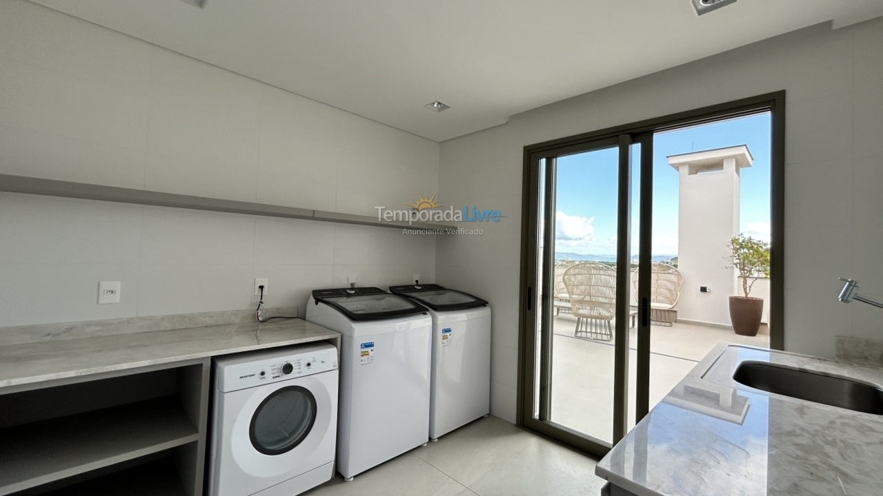 Apartment for vacation rental in Florianopolis (Jurerê Internacional)