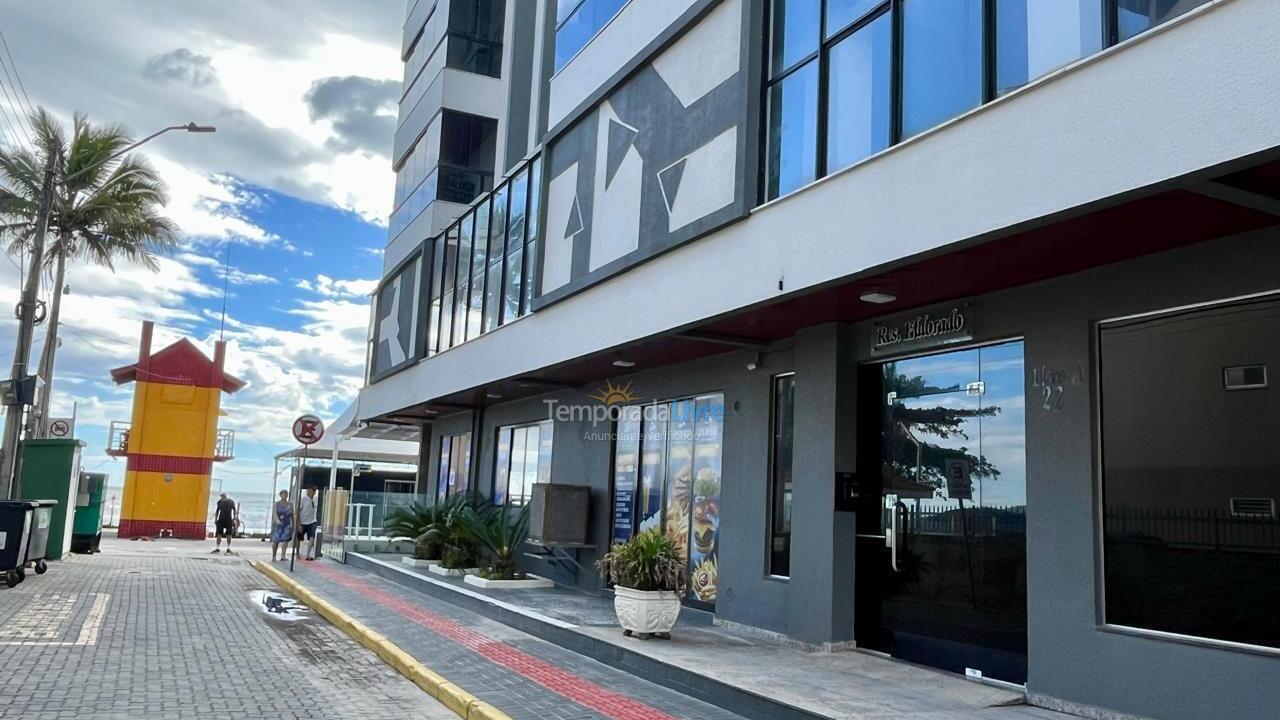 Apartment for vacation rental in Itapema (Meia Praia)