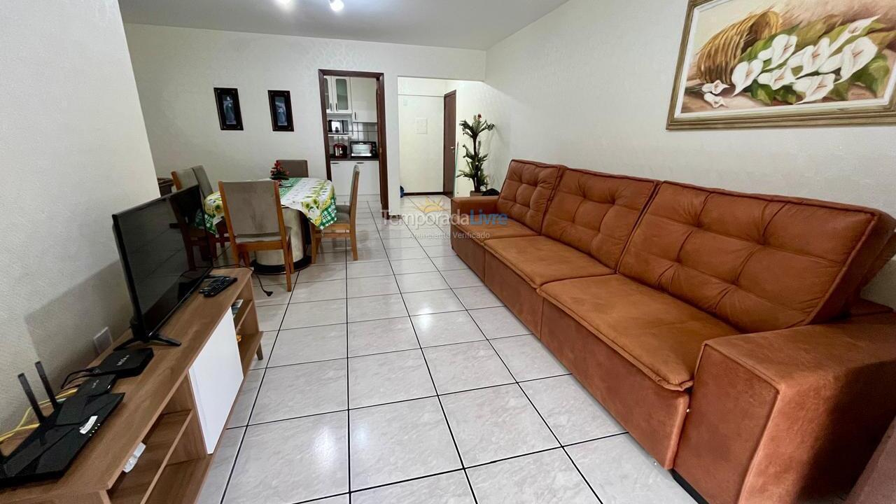 Apartment for vacation rental in Itapema (Meia Praia)