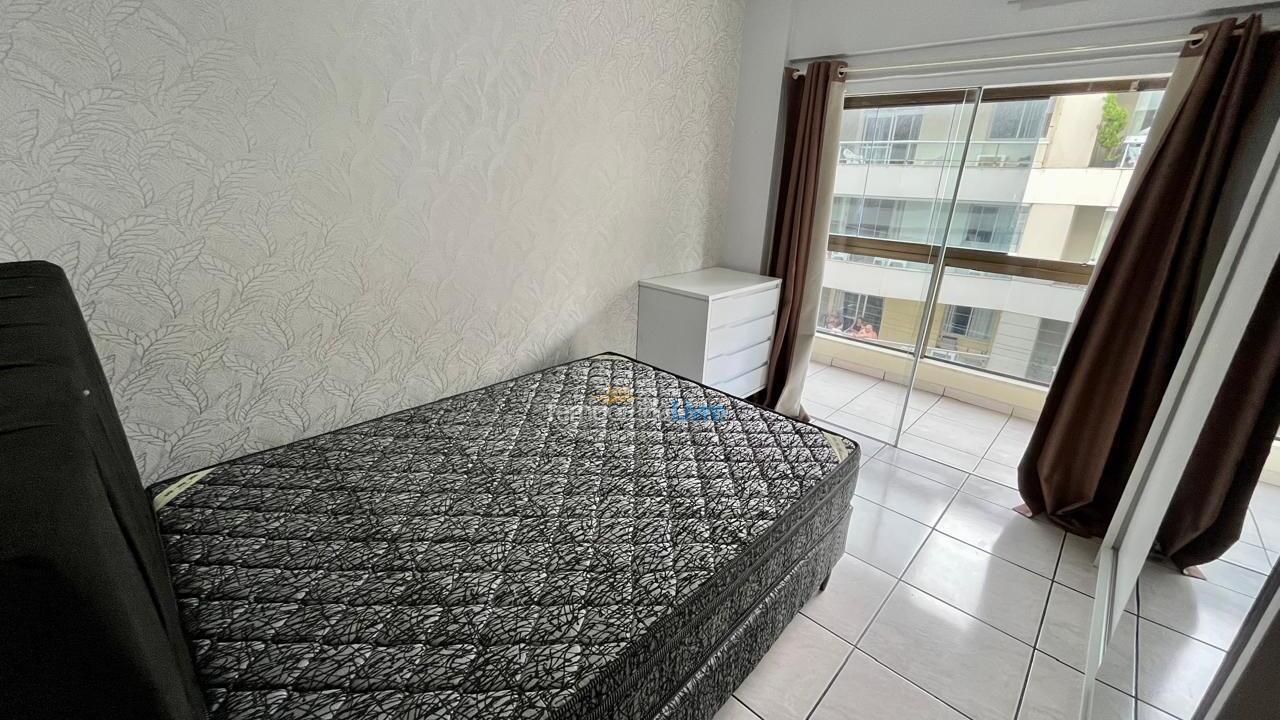 Apartment for vacation rental in Itapema (Meia Praia)