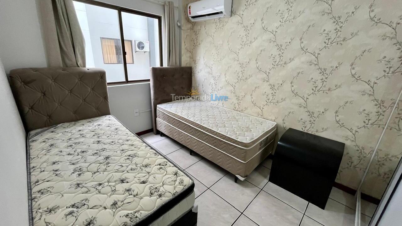 Apartment for vacation rental in Itapema (Meia Praia)