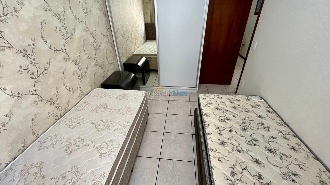 Apartment for vacation rental in Itapema (Meia Praia)