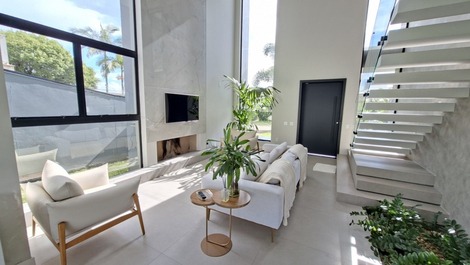 Casa completa en Daniela, a 200m de la playa!