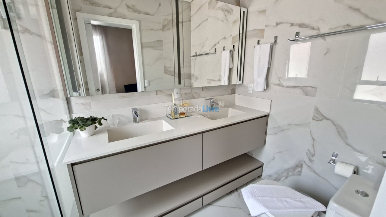 Casa para alquiler de vacaciones em Florianópolis (Praia da Daniela)