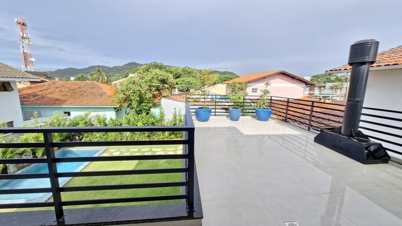 Casa para alquiler de vacaciones em Florianópolis (Praia da Daniela)