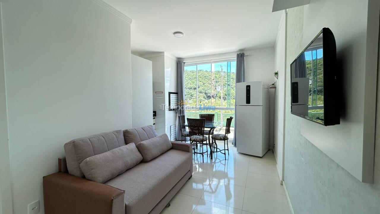 Apartment for vacation rental in Bombinhas (Mariscal)