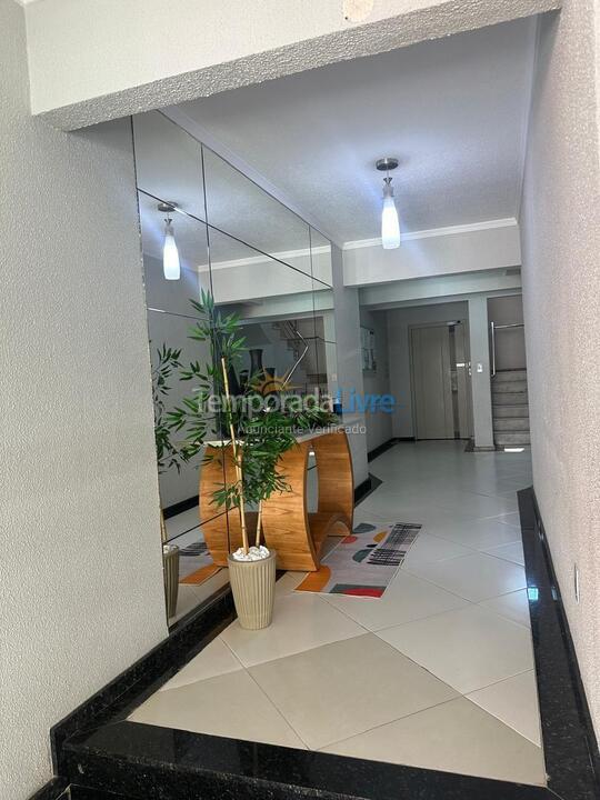 Apartment for vacation rental in Itapema (Meia Praia Segunda Quadra Mar)